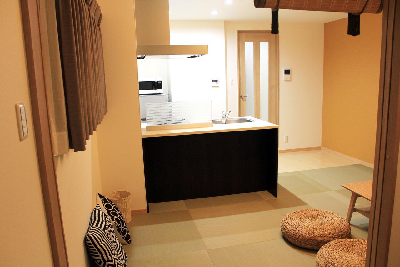 Universal Nishikujo Hotel